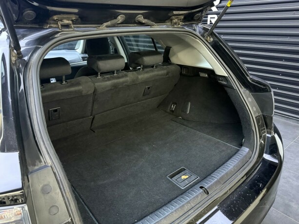 lexus-ct200h-elektrisitetbensin-2011-big-19