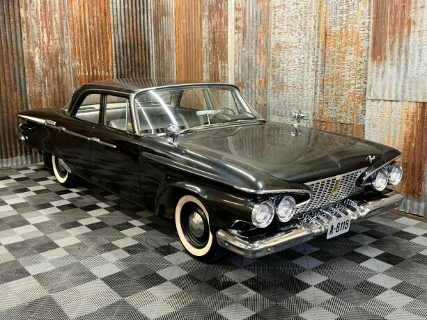 plymouth-andre-bensin-1961-big-1