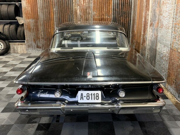plymouth-andre-bensin-1961-big-19