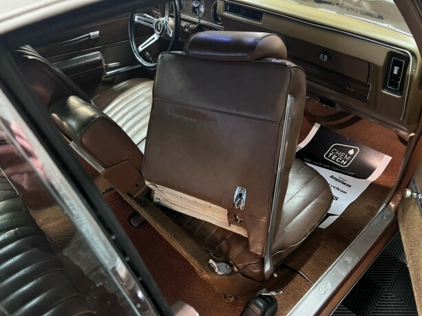oldsmobile-cutlass-bensin-1972-big-35