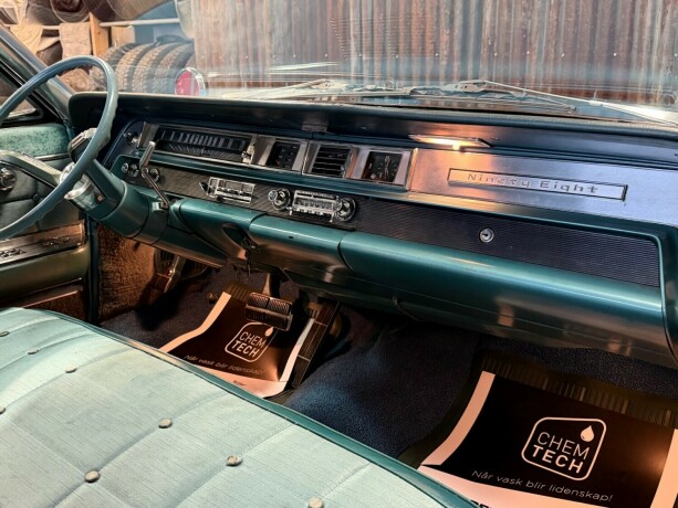 oldsmobile-andre-bensin-1963-big-24