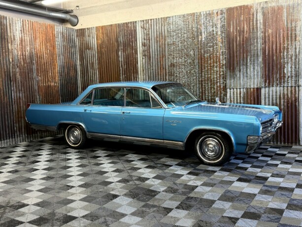 oldsmobile-andre-bensin-1963-big-2