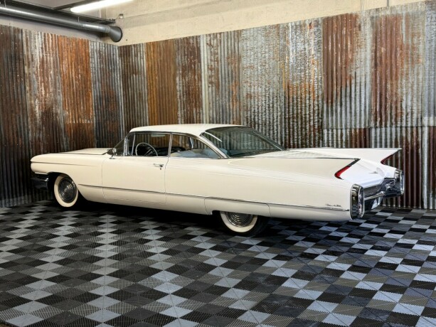 cadillac-deville-bensin-1960-big-14