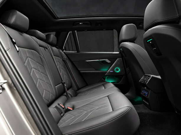 bmw-i5-elektrisitet-2025-big-6