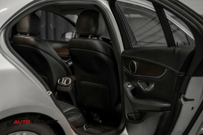 mercedes-benz-220-d-diesel-2014-big-10