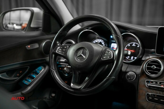 mercedes-benz-220-d-diesel-2014-big-24