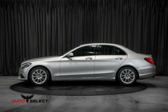 mercedes-benz-220-d-diesel-2014-big-5