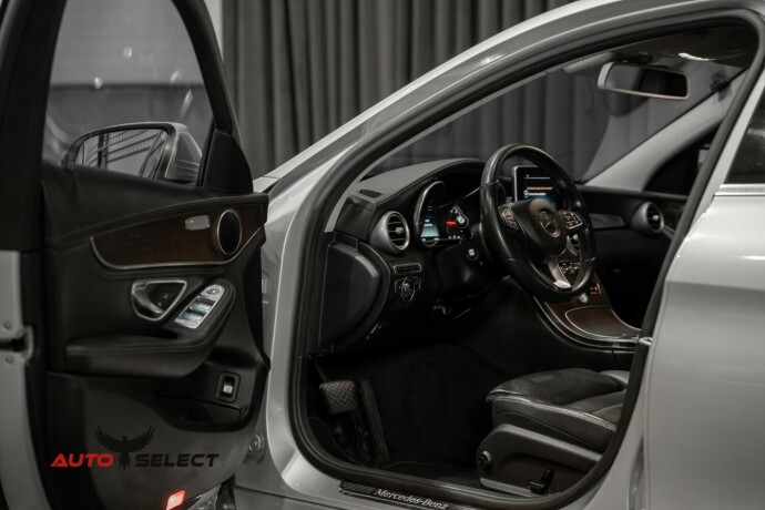 mercedes-benz-220-d-diesel-2014-big-18