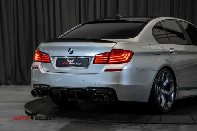 bmw-525d-diesel-2010-big-13