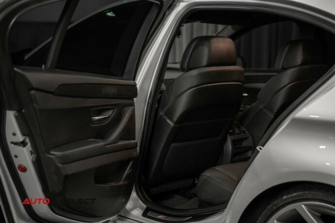 bmw-525d-diesel-2010-big-17
