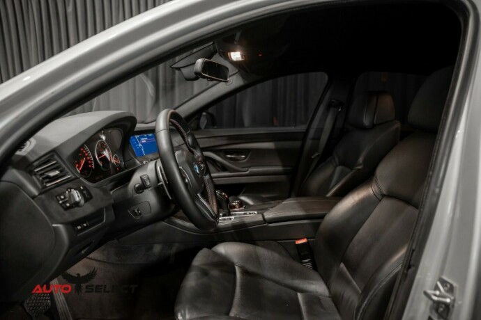 bmw-525d-diesel-2010-big-28
