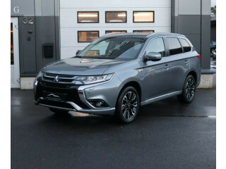 Mitsubishi | Outlander | Elektrisitet+bensin | 2017