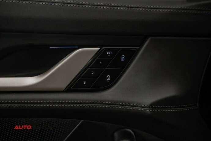 porsche-taycan-4s-elektrisitet-2021-big-25