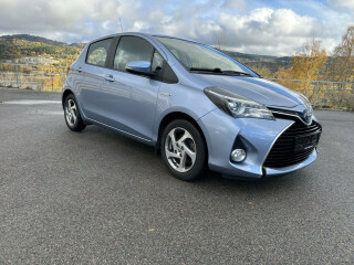 Toyota | Yaris | Elektrisitet+bensin | 2015