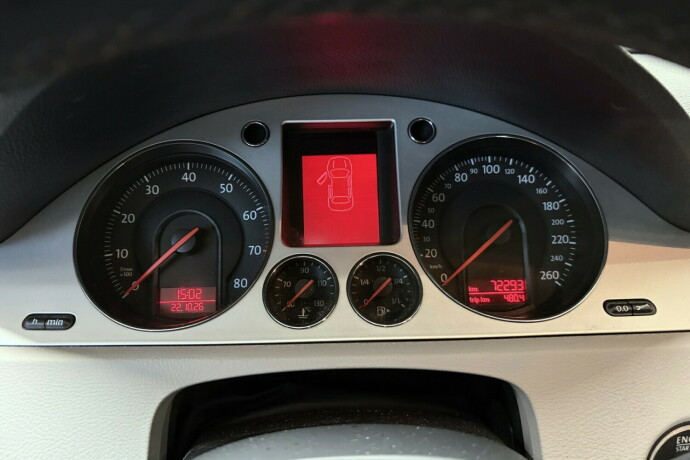 volkswagen-passat-bensin-2009-big-20