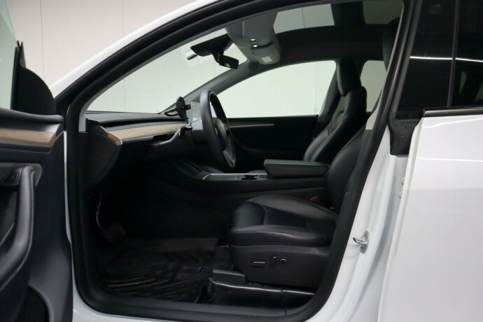 tesla-model-y-elektrisitet-2025-big-10