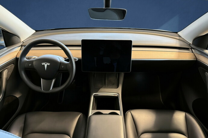 tesla-model-y-elektrisitet-2021-big-13