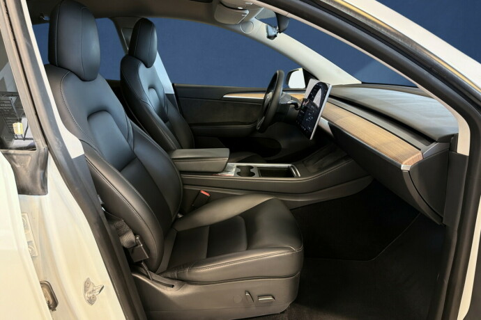 tesla-model-y-elektrisitet-2021-big-11