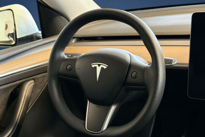 tesla-model-y-elektrisitet-2021-big-14