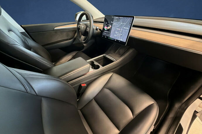 tesla-model-y-elektrisitet-2021-big-10