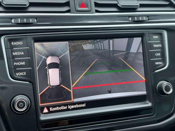 volkswagen-tiguan-diesel-2016-big-24