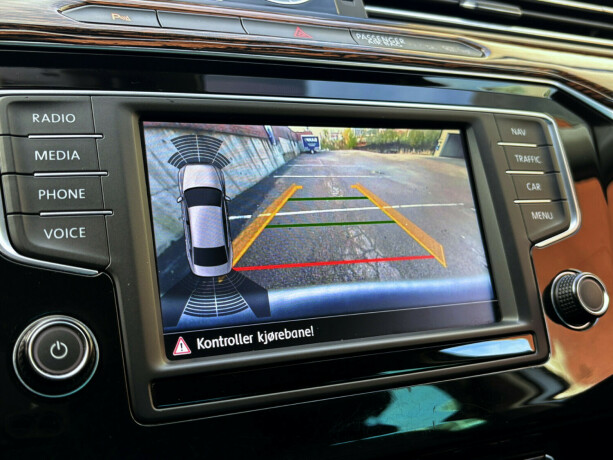 volkswagen-passat-diesel-2015-big-14