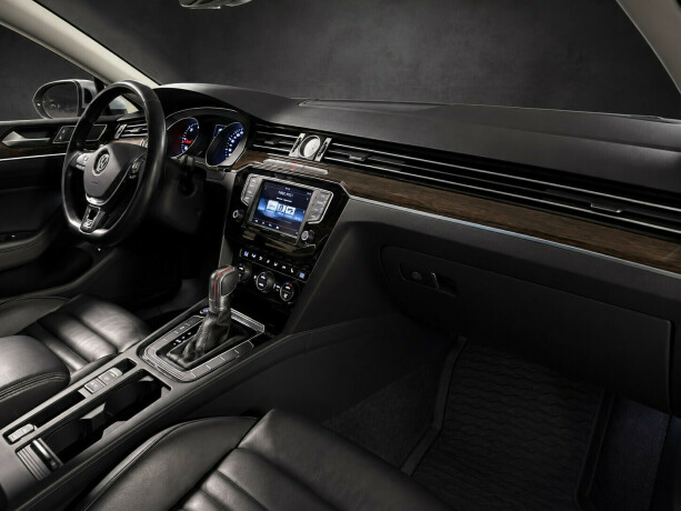 volkswagen-passat-diesel-2015-big-7