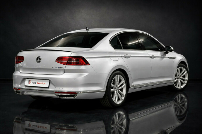 volkswagen-passat-diesel-2015-big-1