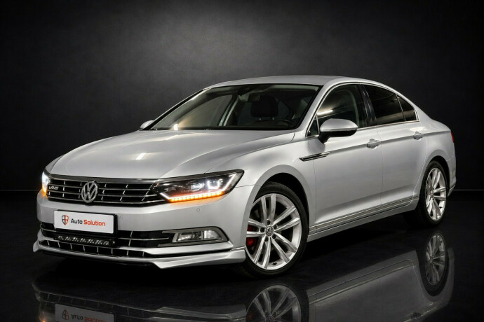 volkswagen-passat-diesel-2015-big-24