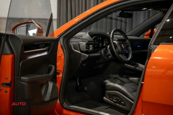 porsche-macan-4-elektrisitet-2025-big-25