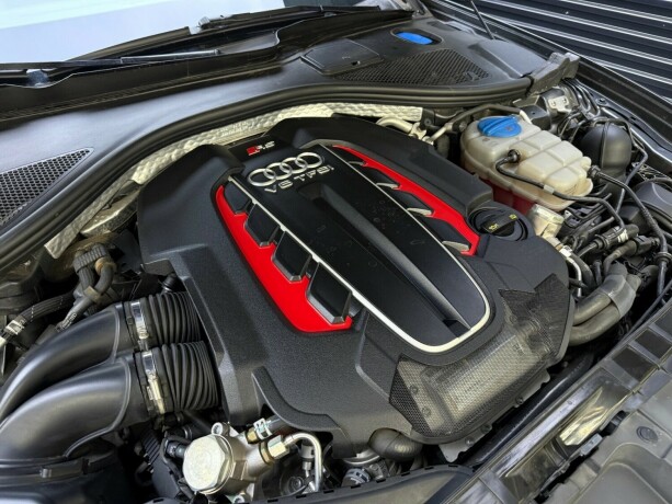 audi-rs6-bensin-2015-big-9