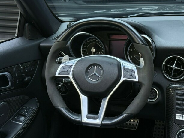 mercedes-benz-slk55-bensin-2012-big-14