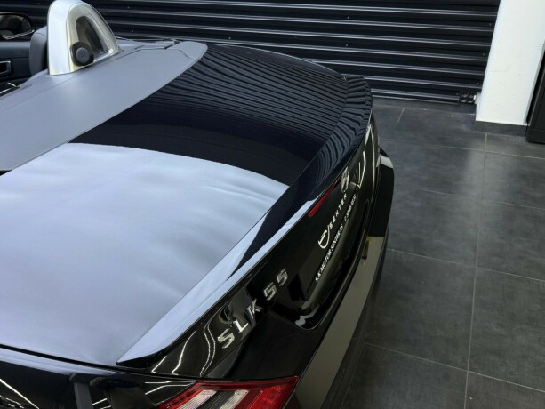 mercedes-benz-slk55-bensin-2012-big-7