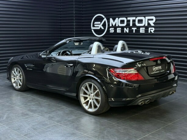 mercedes-benz-slk55-bensin-2012-big-1