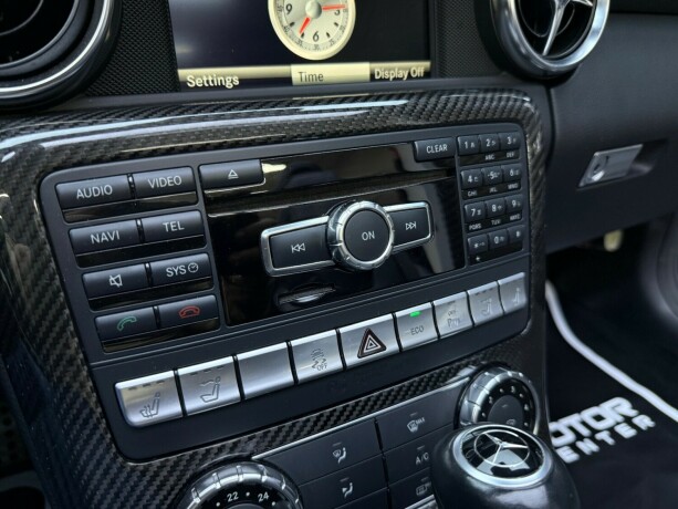 mercedes-benz-slk55-bensin-2012-big-23
