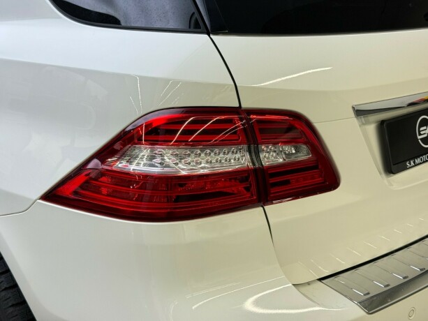 mercedes-benz-ml250-diesel-2012-big-7