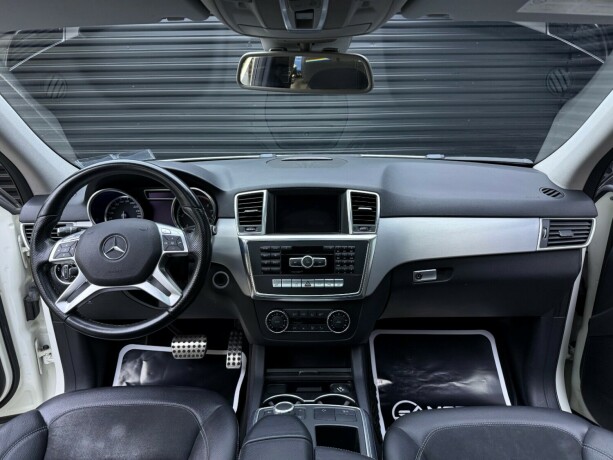 mercedes-benz-ml250-diesel-2012-big-9