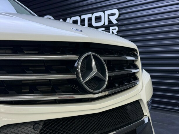 mercedes-benz-ml250-diesel-2012-big-4