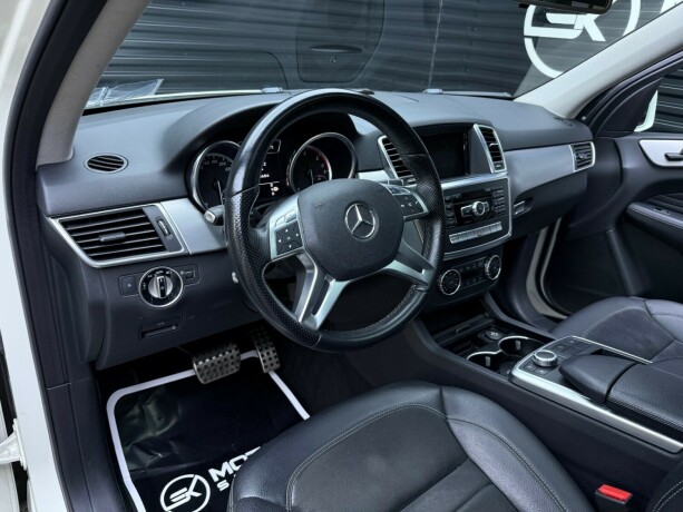 mercedes-benz-ml250-diesel-2012-big-10