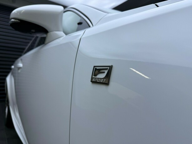 lexus-is300h-elektrisitetbensin-2013-big-5