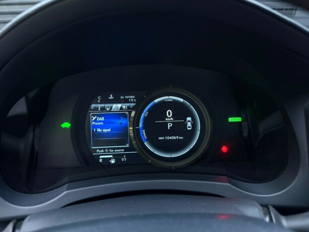 lexus-is300h-elektrisitetbensin-2013-big-15