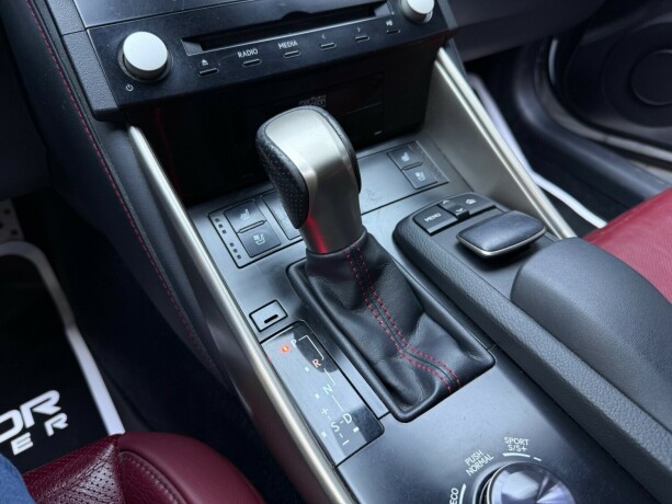 lexus-is300h-elektrisitetbensin-2013-big-27