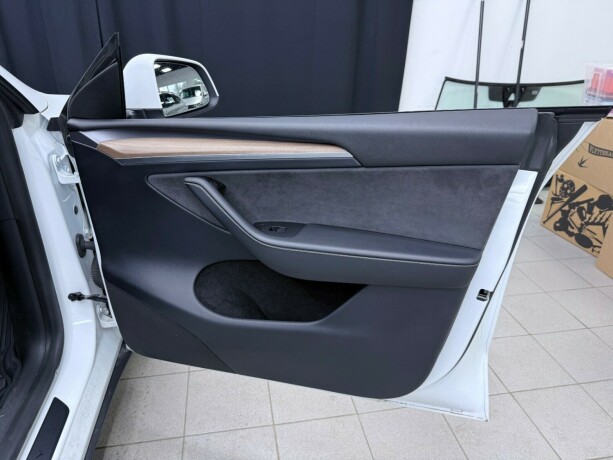 tesla-model-y-elektrisitet-2023-big-19