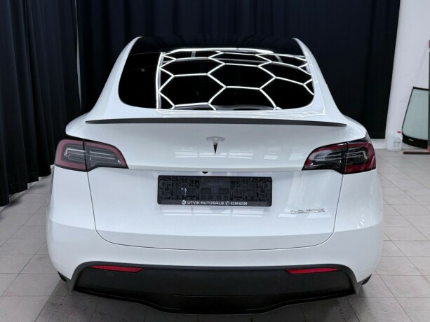 tesla-model-y-elektrisitet-2023-big-6