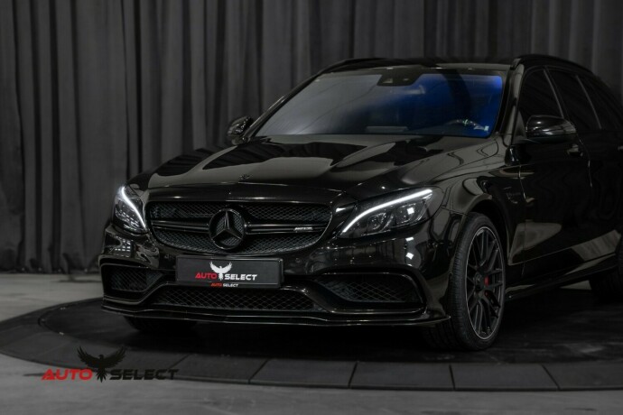 mercedes-benz-c63-bensin-2015-big-5