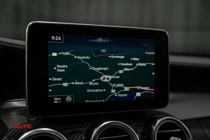 mercedes-benz-c63-bensin-2015-big-48