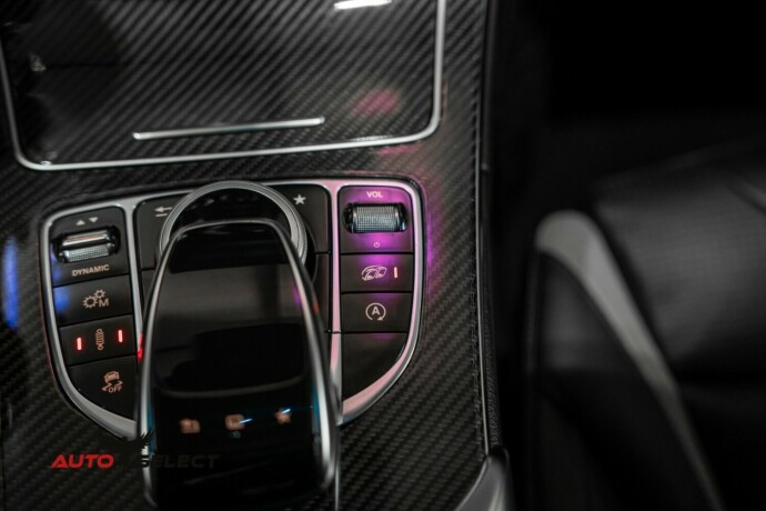 mercedes-benz-c63-bensin-2015-big-42