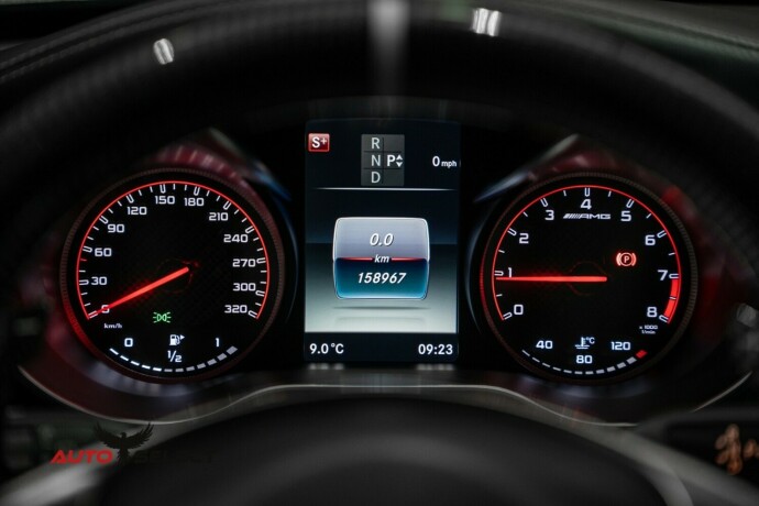 mercedes-benz-c63-bensin-2015-big-37