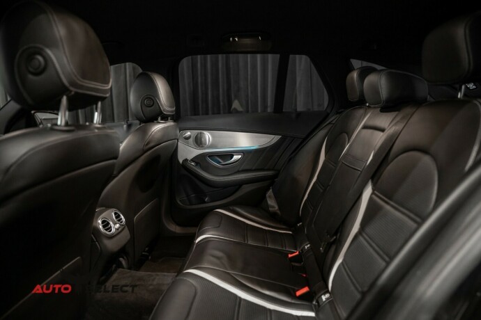 mercedes-benz-c63-bensin-2015-big-18
