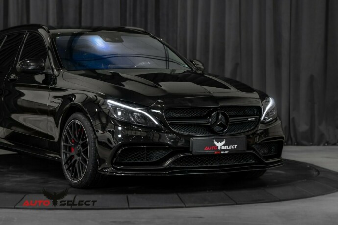 mercedes-benz-c63-bensin-2015-big-1